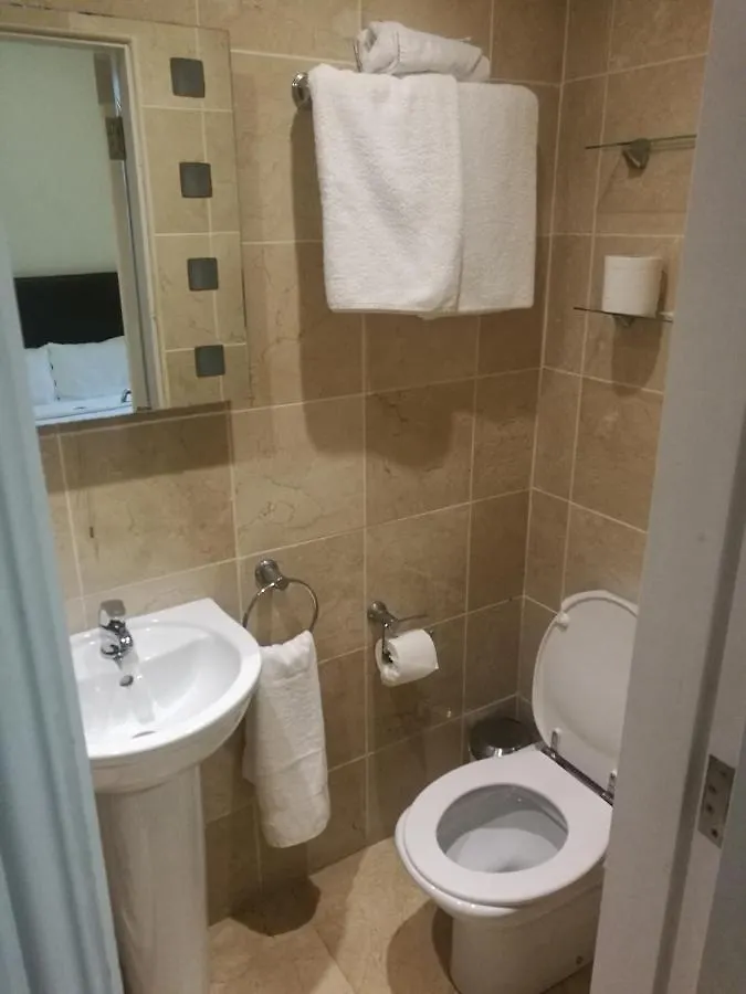 Western Road Guesthouse- Apartments Cork 0*,