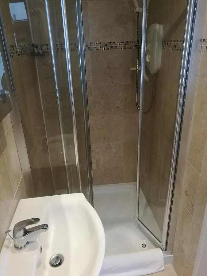 Western Road Guesthouse- Apartments Cork 0*,  Irsko